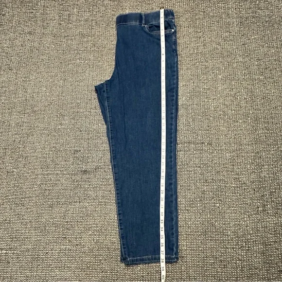 Alfred Dunner Women's Dark Blue Ankle Jeans - Picture 3 of 6